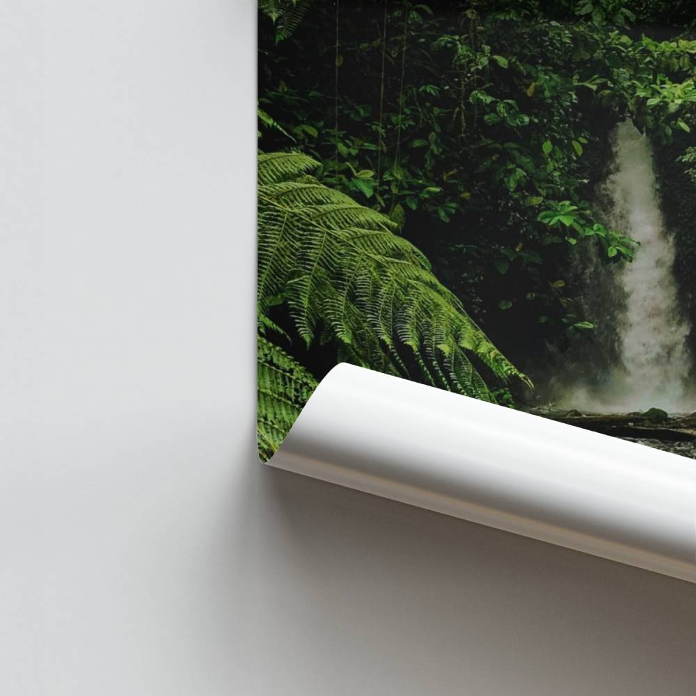 Waterval jungle poster