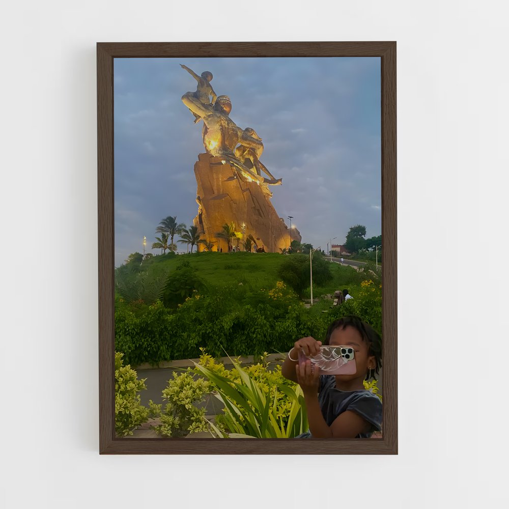 ap-african renaissance monument-4 cadre Bois foncé