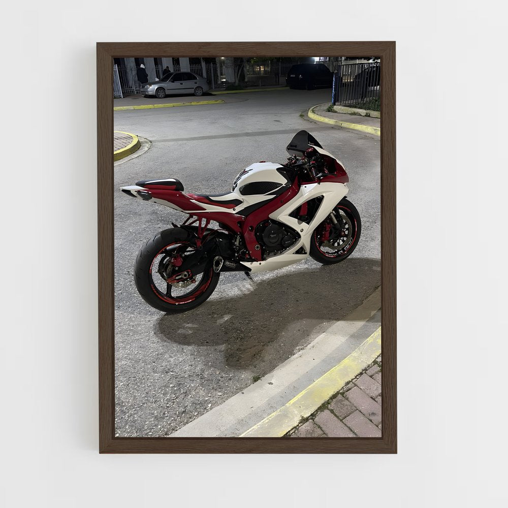 ap-gsx-r600-1 cadre Bois foncé