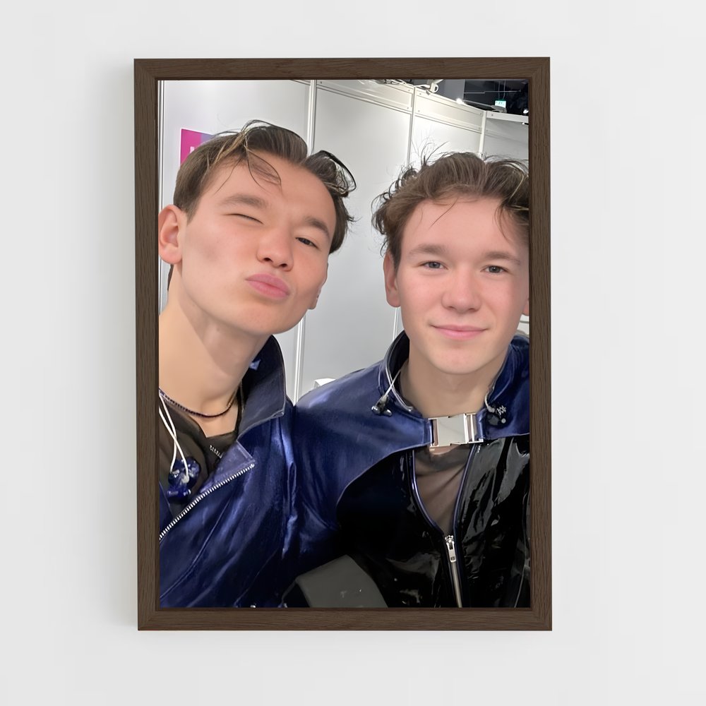 ap-marcus og martinus-3 cadre Bois foncé