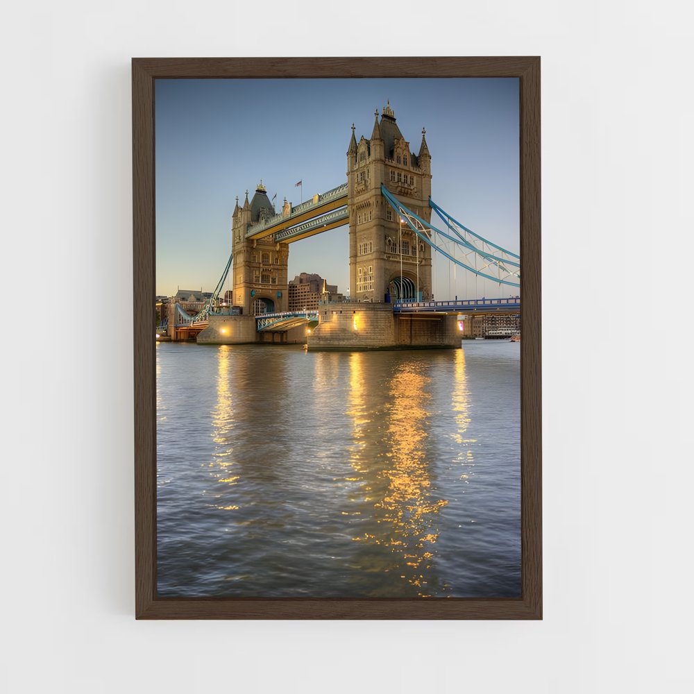 ap-tower bridge-1 cadre Bois foncé