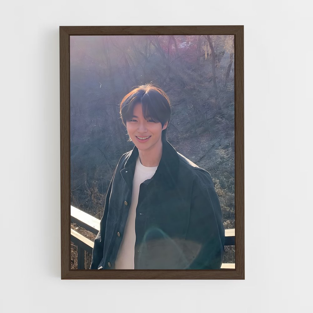 ap-wooseok-5 cadre Bois foncé