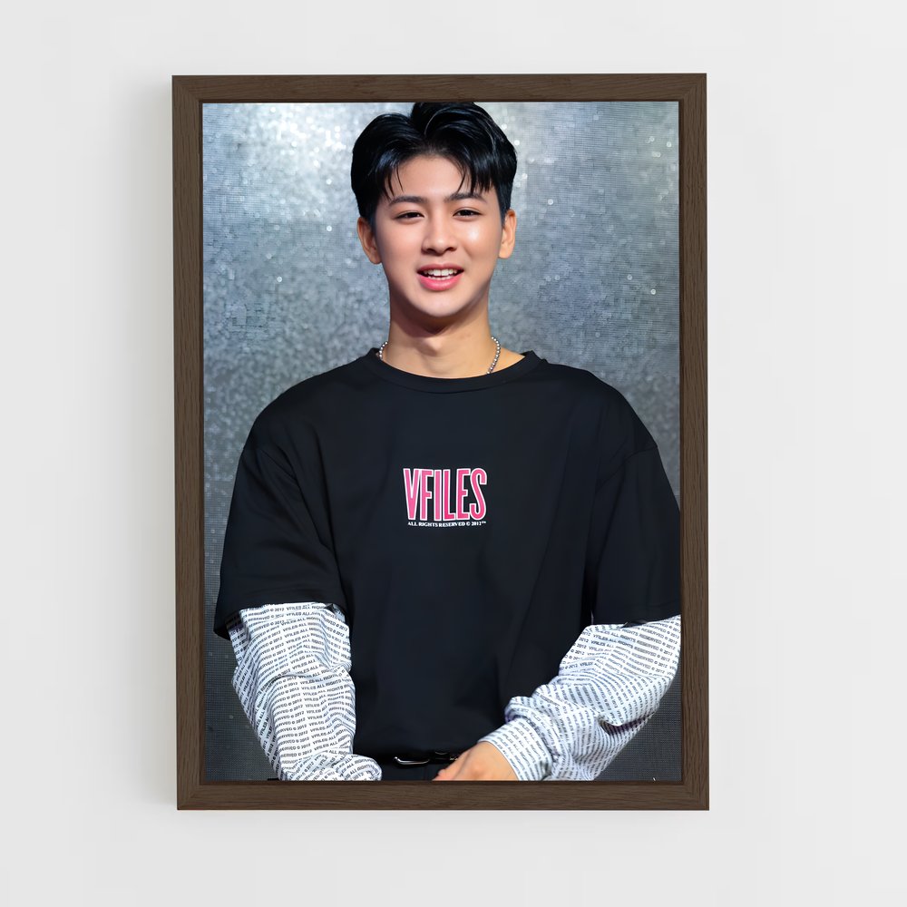 ap-yunhyeong-4 cadre Bois foncé