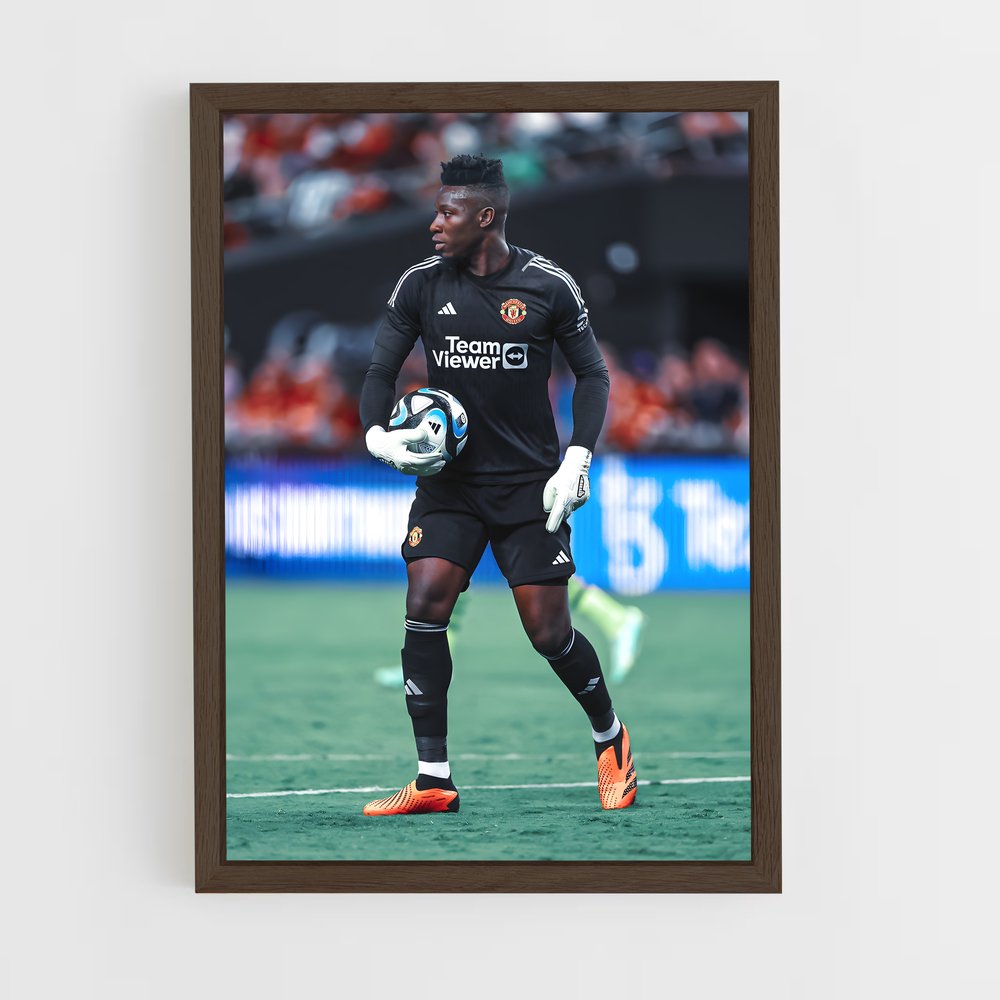 ap-andre onana-3 cadre Bois foncé