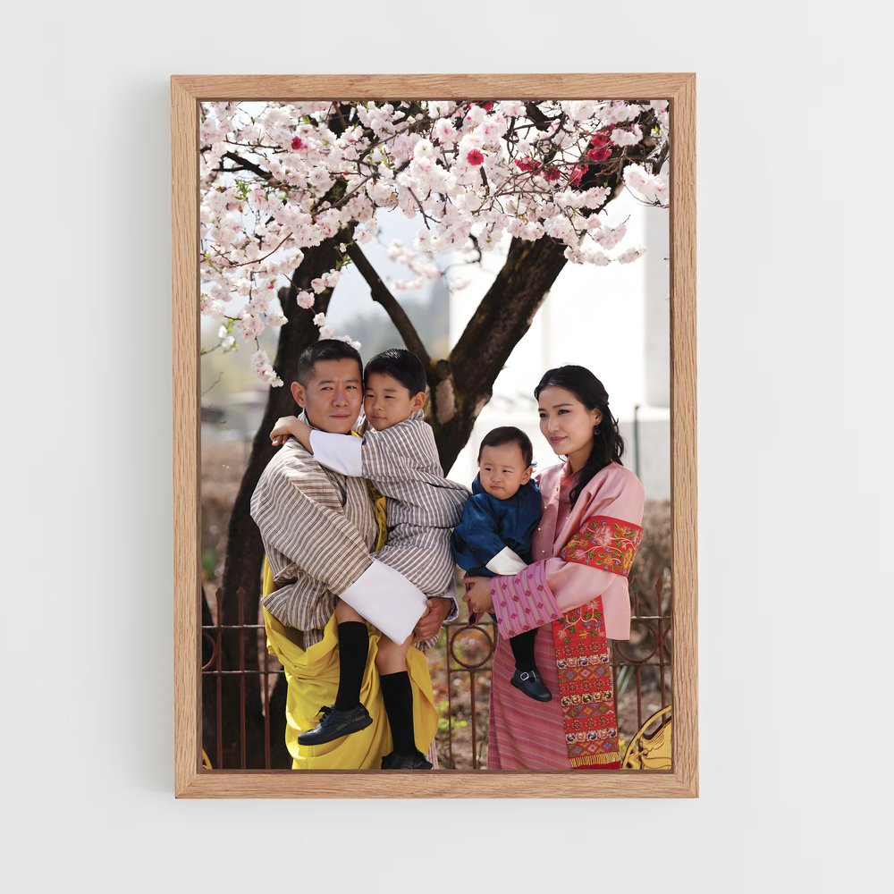 ap-bhutanese royal family-1 cadre Bois clair
