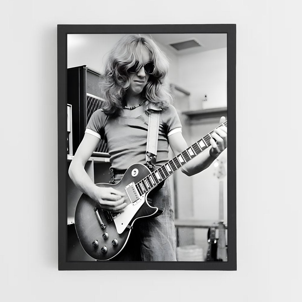 ap-brad whitford-1 cadre Noir