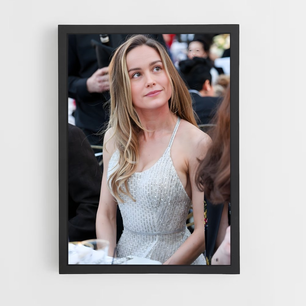 ap-brie larson-7 cadre Noir