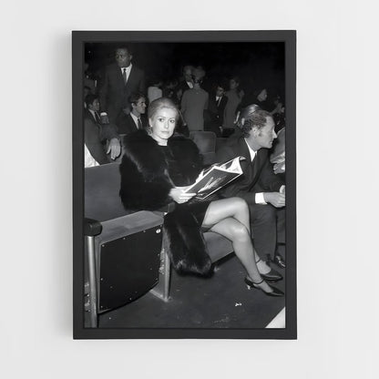 ap-catherine deneuve-5 cadre Noir