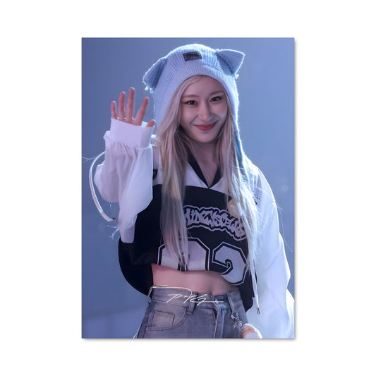 Poster Chaeryeong 48578