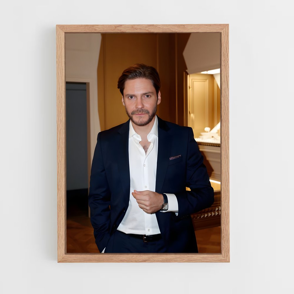 ap-daniel bruhl-3 cadre Bois clair