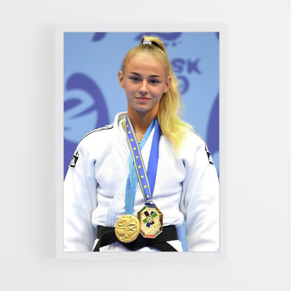 ap-daria bilodid-1 cadre Blanc