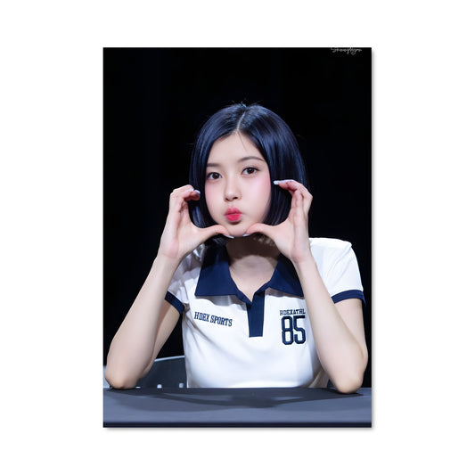 Poster Dayeon 48633