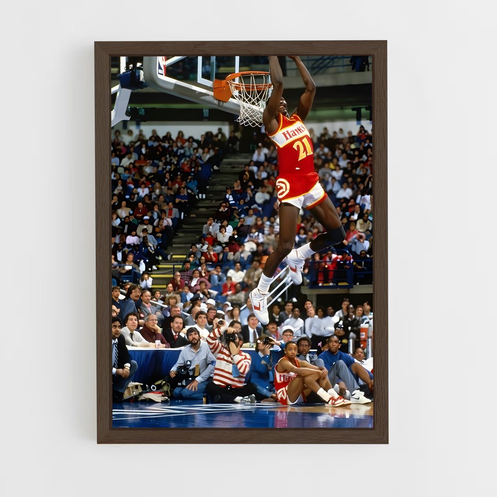 ap-dominique wilkins-7 cadre Bois foncé