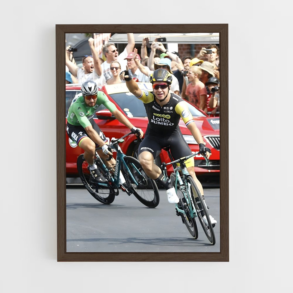 ap-dylan groenewegen-1 cadre Bois foncé