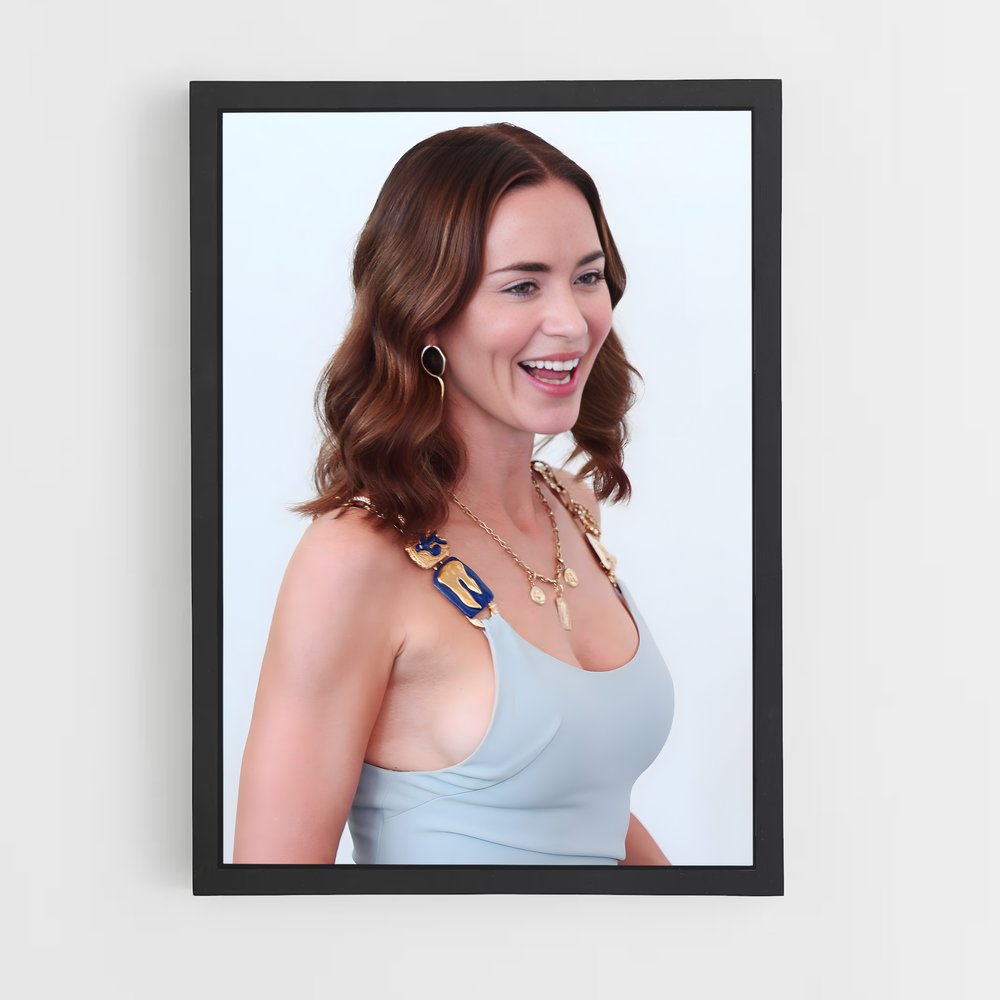 ap-emily blunt-7 cadre Noir