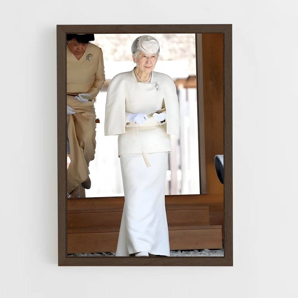 ap-empress emerita michiko-2 cadre Bois foncé
