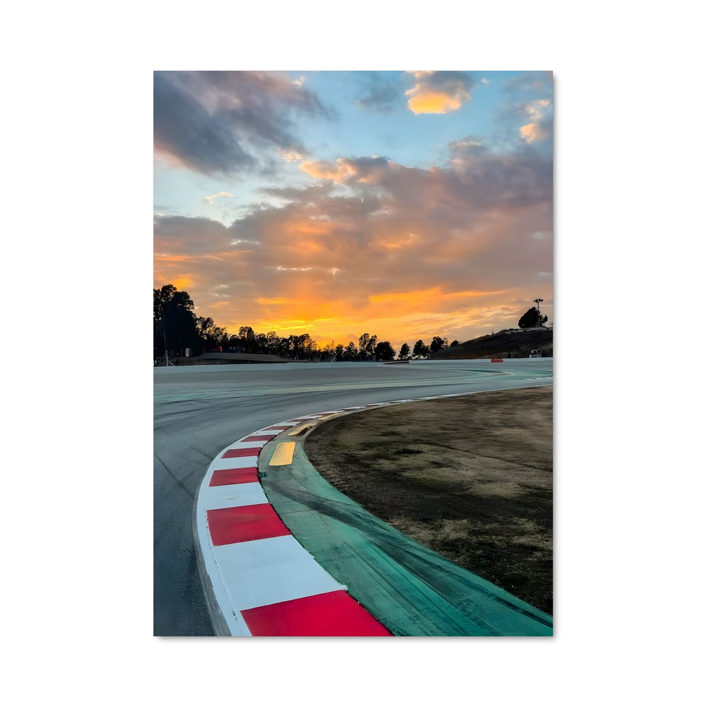 Poster Crépuscule sur le Circuit