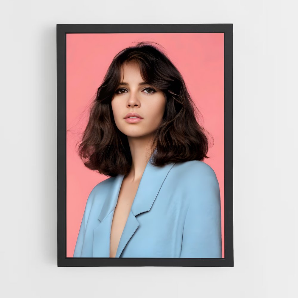 ap-felicity jones-9 cadre Noir