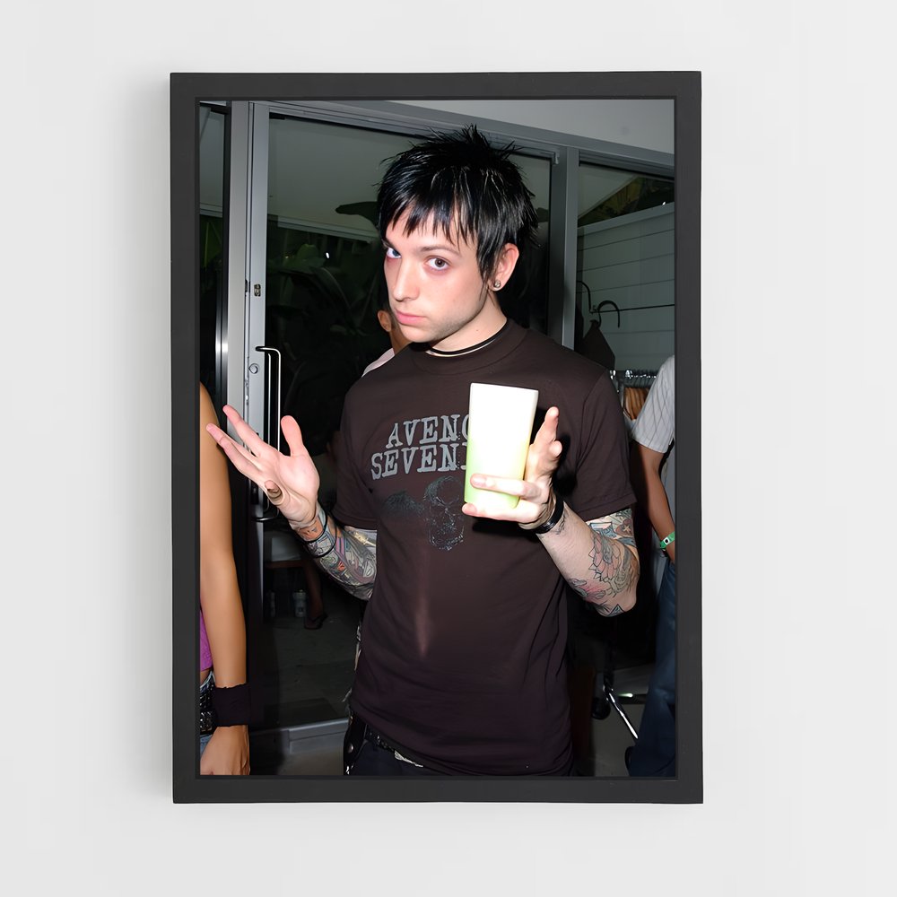 ap-good charlotte-1 cadre Noir