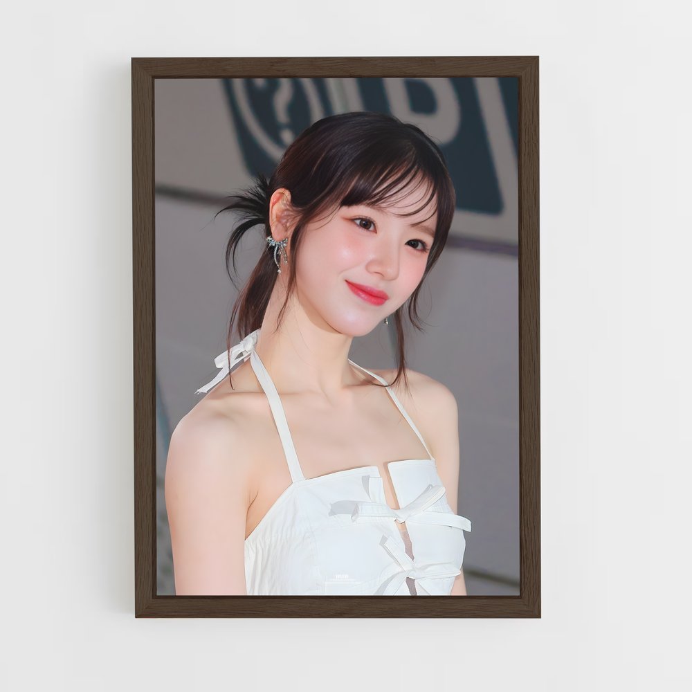 ap-heejin-3 cadre Bois foncé