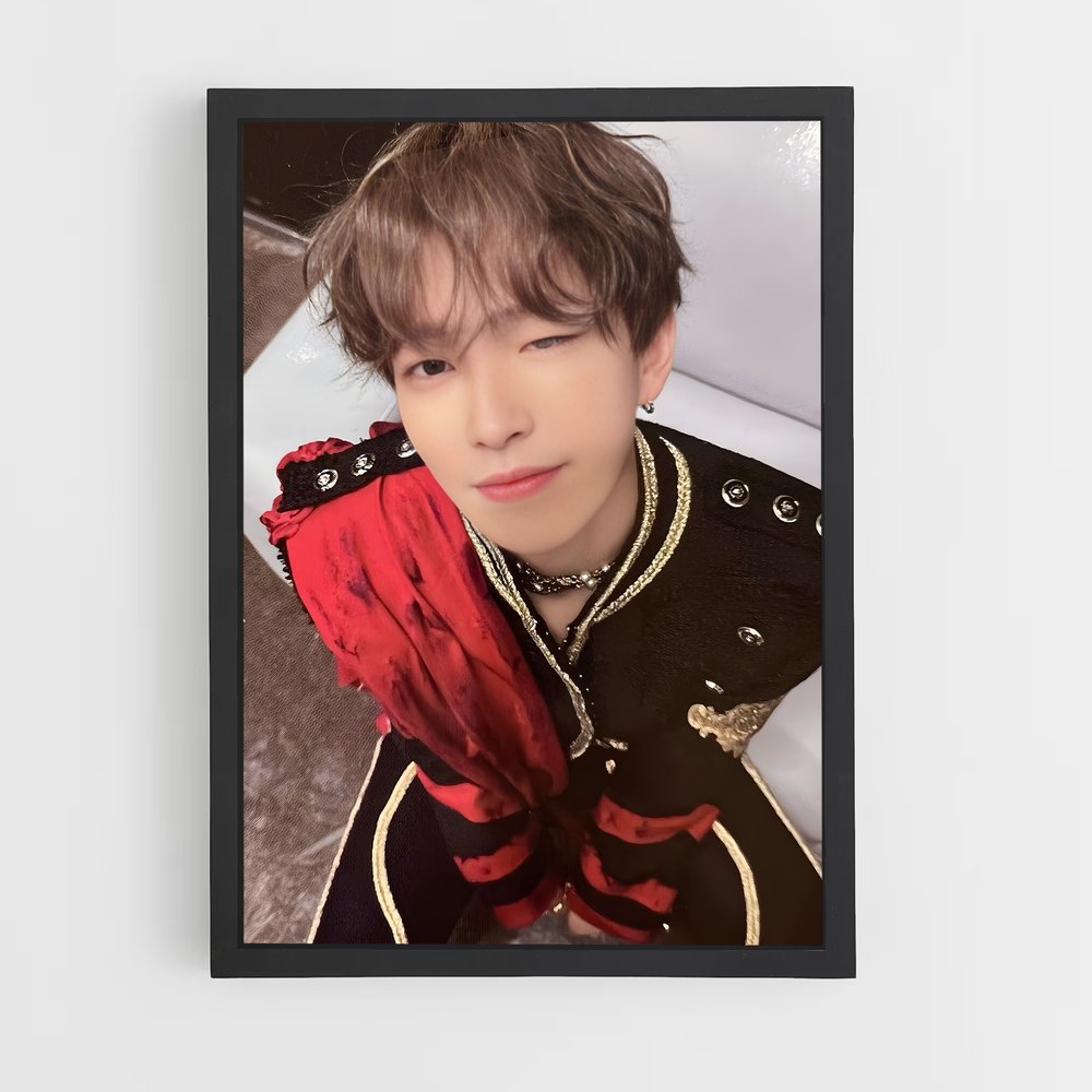 ap-hongjoong-4 cadre Noir