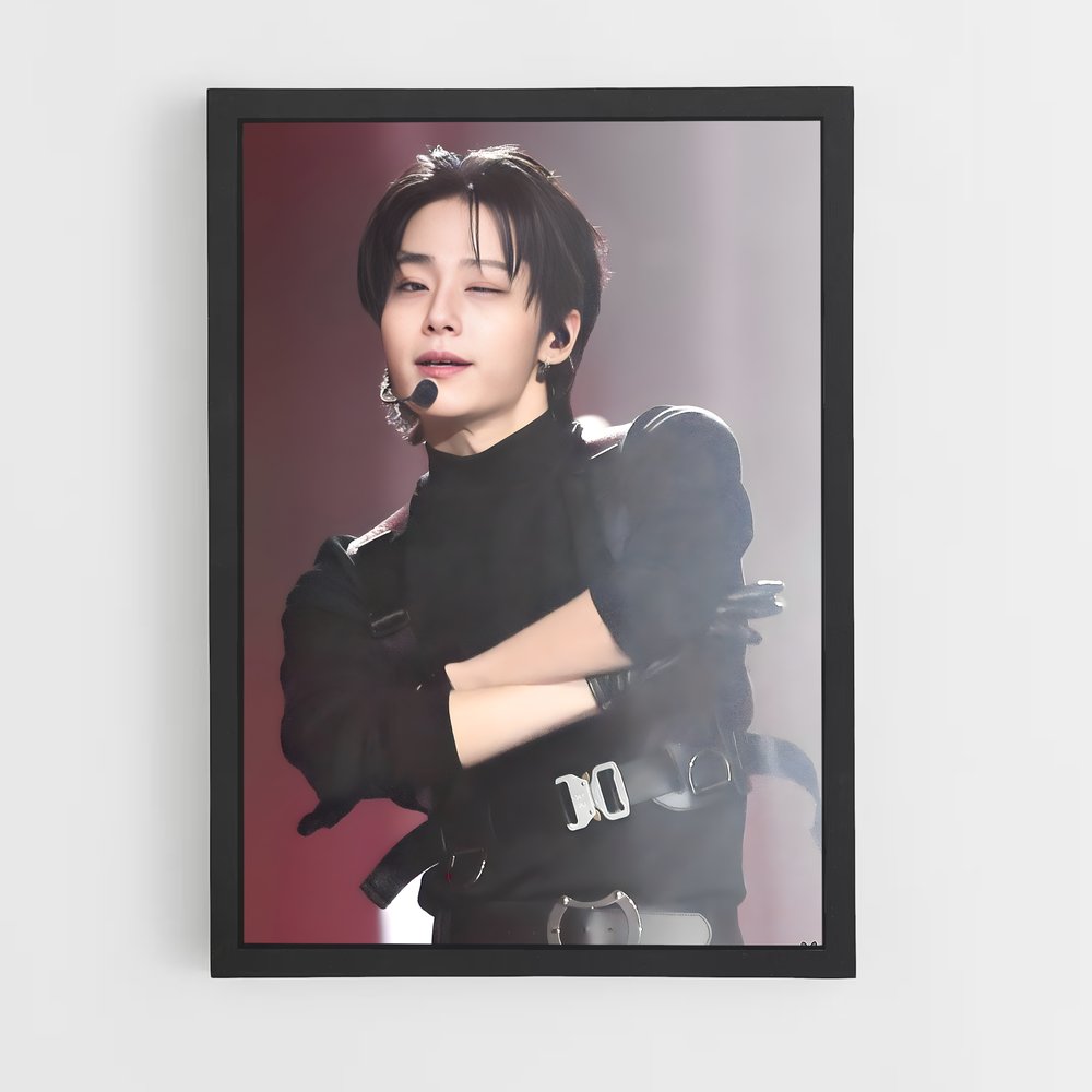 ap-hwanwoong-7 cadre Noir