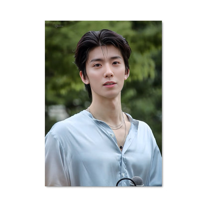 Poster Hwiyoung 49437