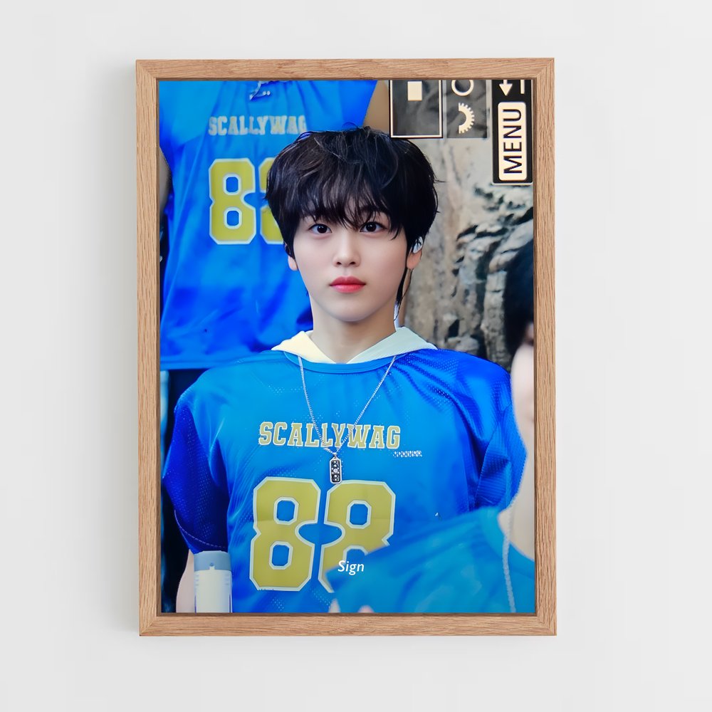 ap-hyeongjun-4 cadre Bois clair