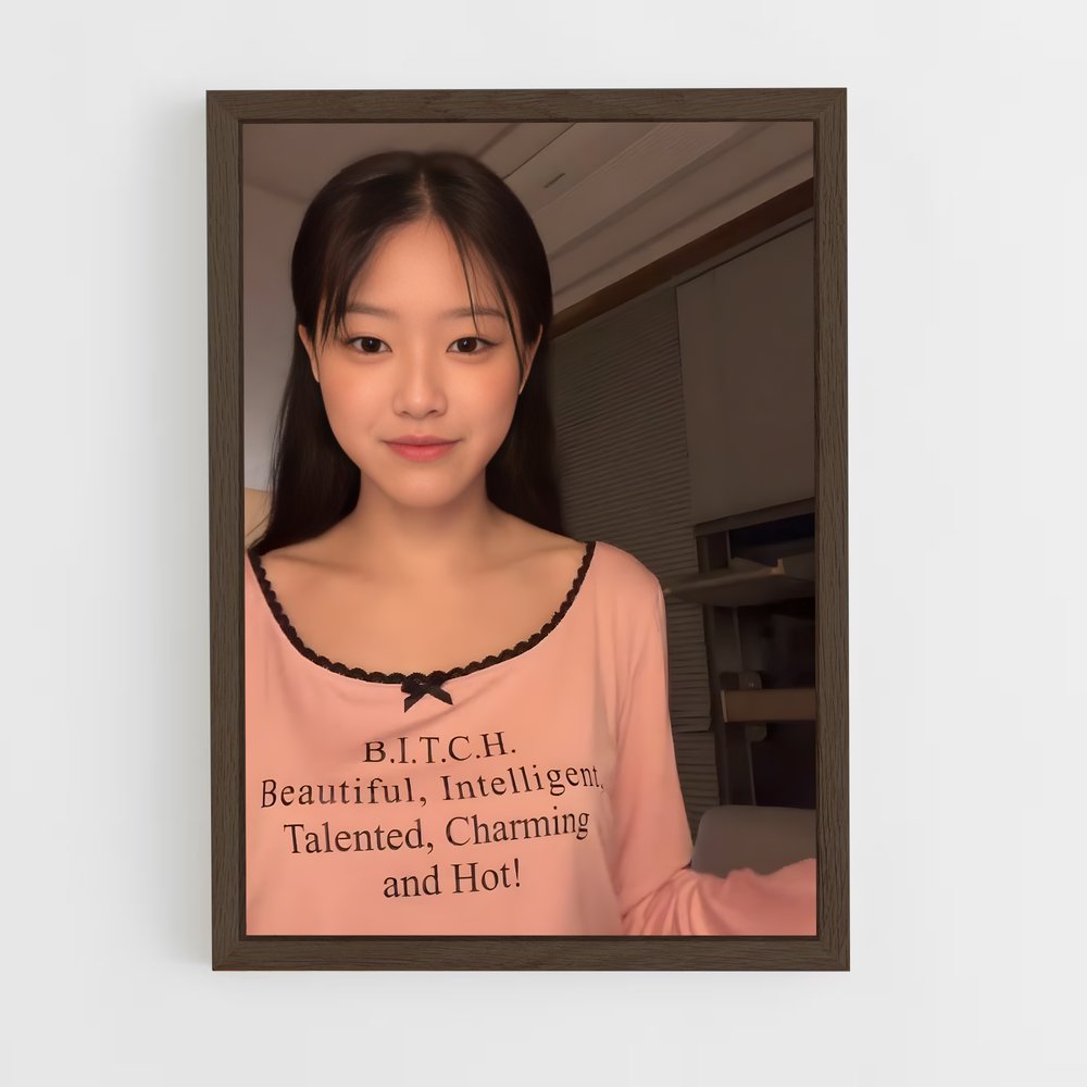 ap-hyunjin-13 cadre Bois foncé