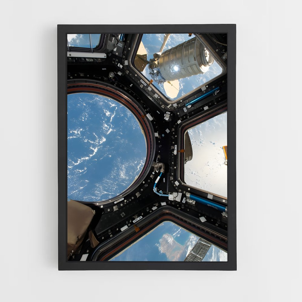 ap-international space station-11 cadre Noir