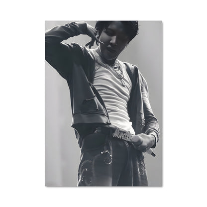 Poster J-hope 48013