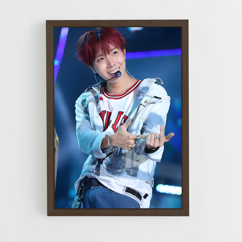 ap-j-hope-6 cadre Bois foncé