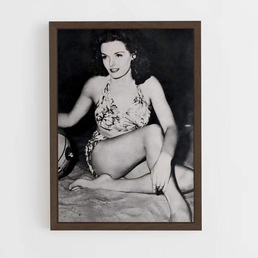 ap-jane russell-3 cadre Bois foncé