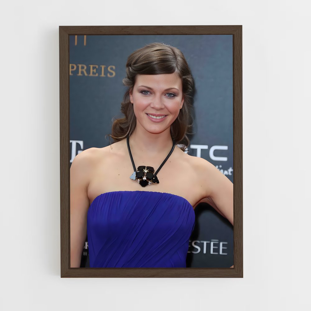 ap-jessica schwarz-2 cadre Bois foncé