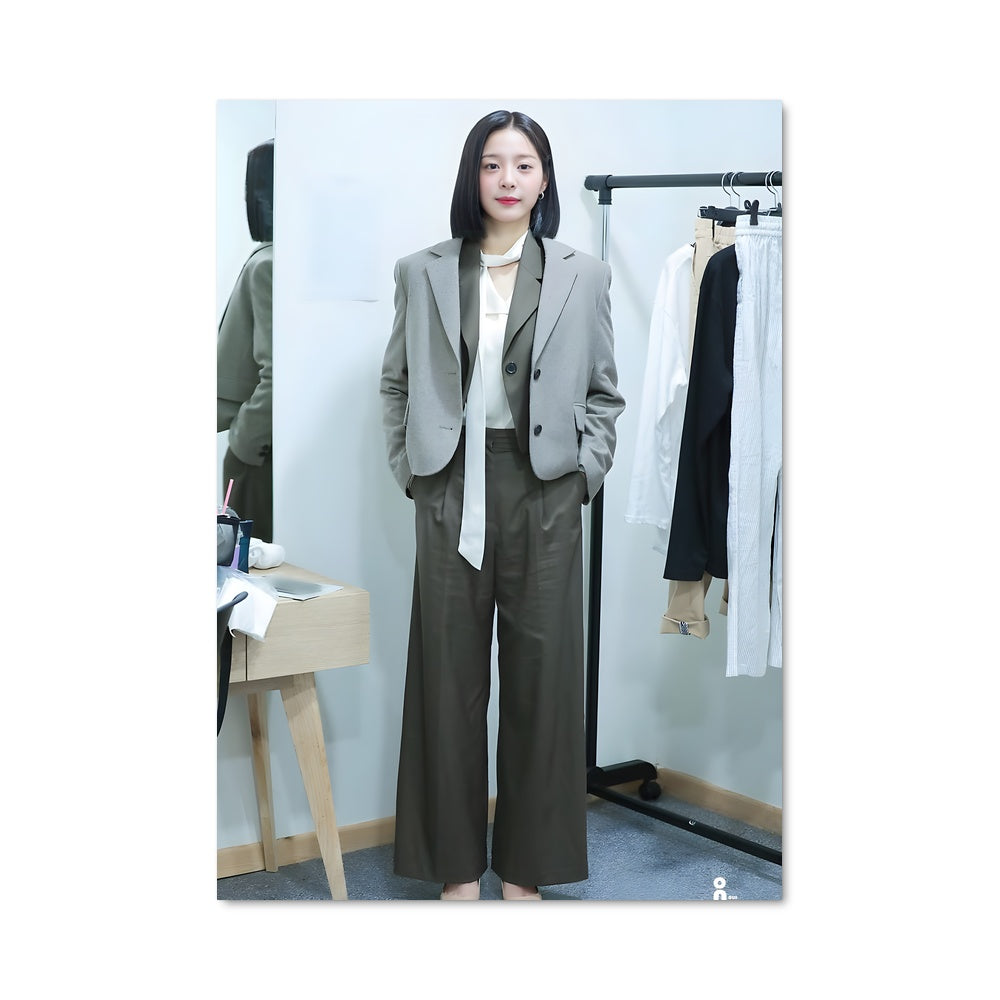 Poster Jin young seo 37116