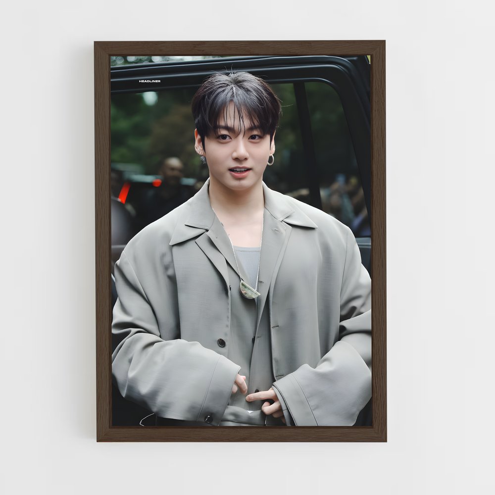 ap-jungkook-2 cadre Bois foncé