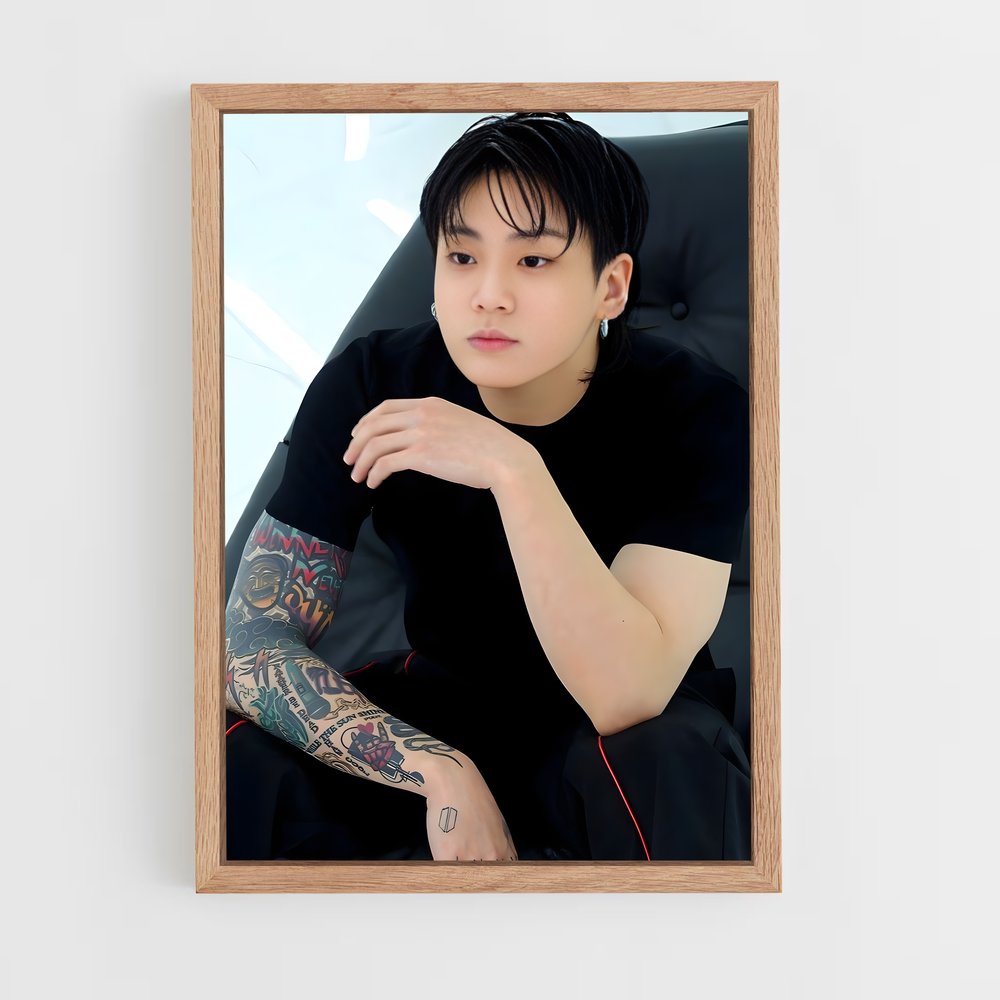 ap-jungkook-4 cadre Bois clair
