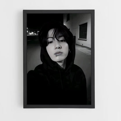 ap-jungkook-5 cadre Noir