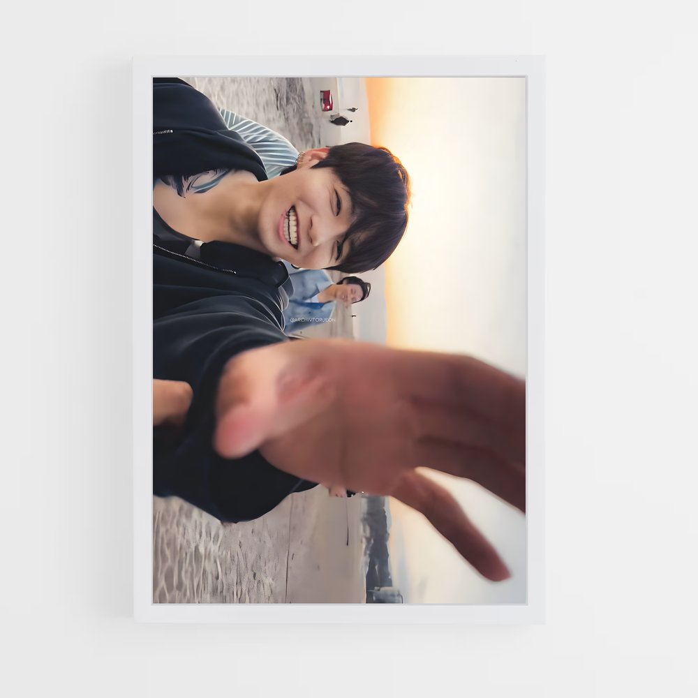 ap-jungkook-8 cadre Blanc