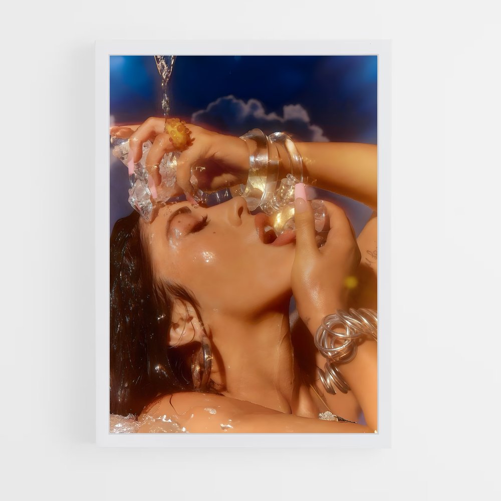 ap-kali uchis-1 cadre Blanc