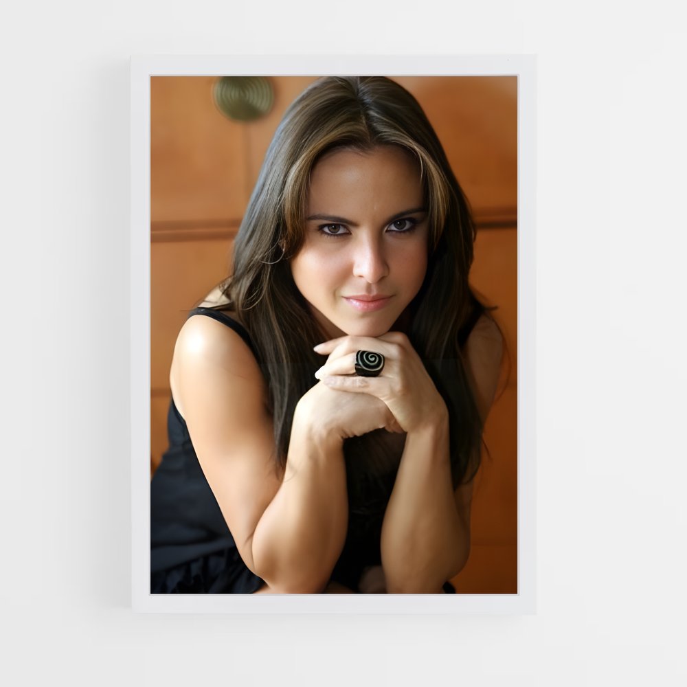 ap-kate del castillo-6 cadre Blanc