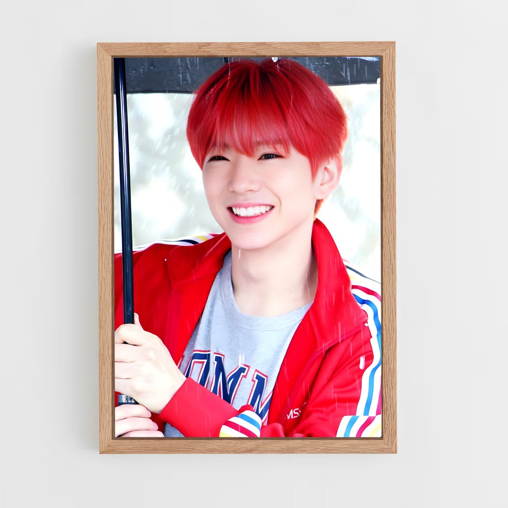 ap-kihyun-4 cadre Bois clair