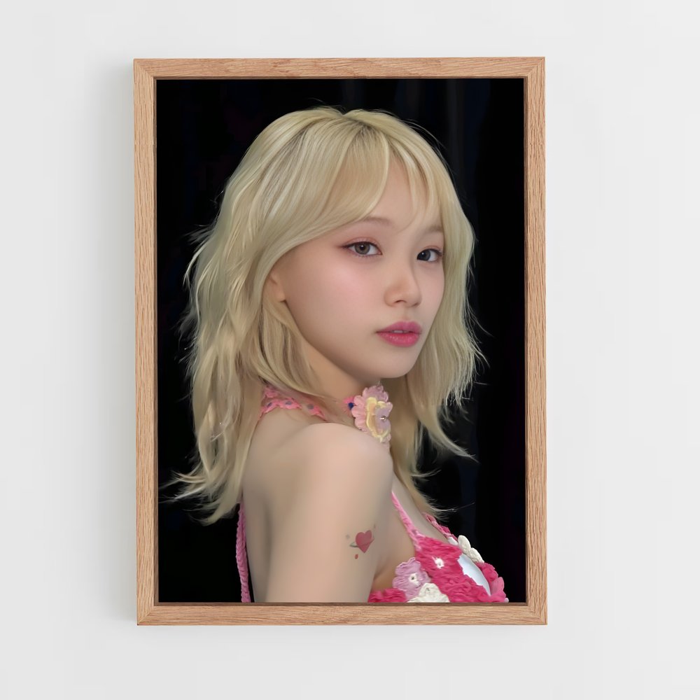 ap-kim chaewon-5 cadre Bois clair