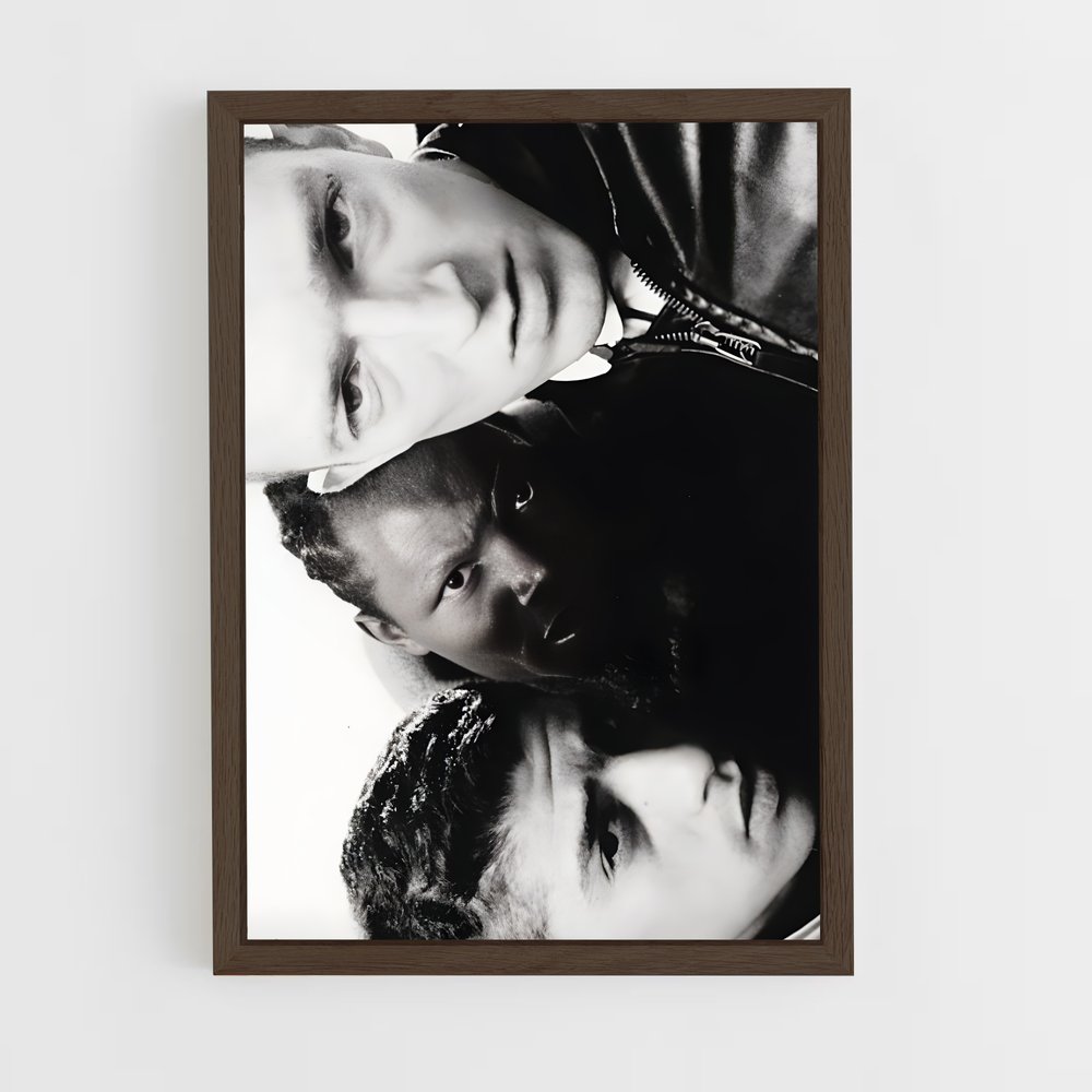 ap-la haine-2 cadre Bois foncé