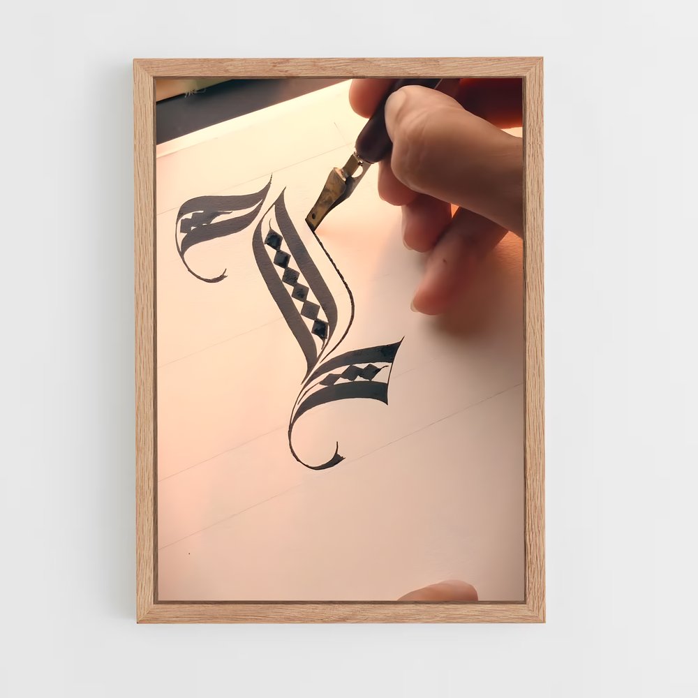 ap-latin calligraphy-2 cadre Bois clair