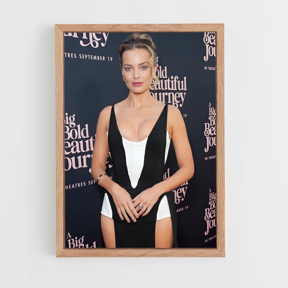 ap-margot robbie-5 cadre Bois clair