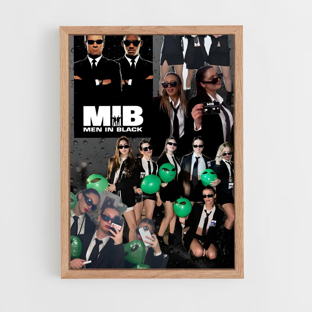 ap-men in black-1 cadre Bois clair