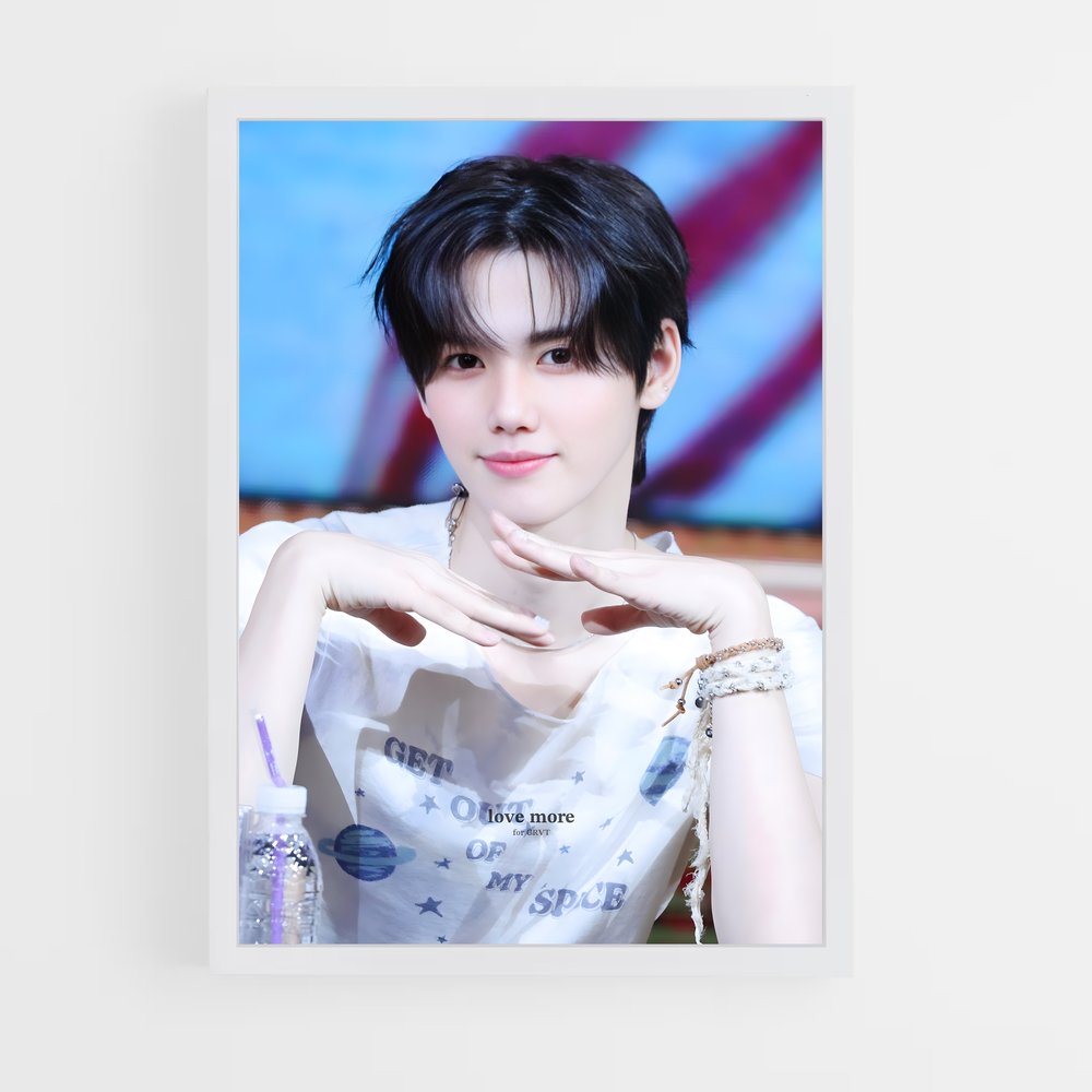 ap-minhee-3 cadre Blanc