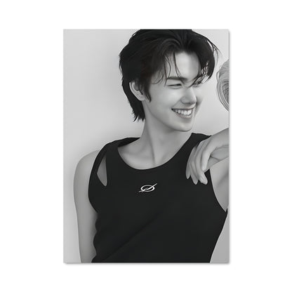 Poster Minhee 48107