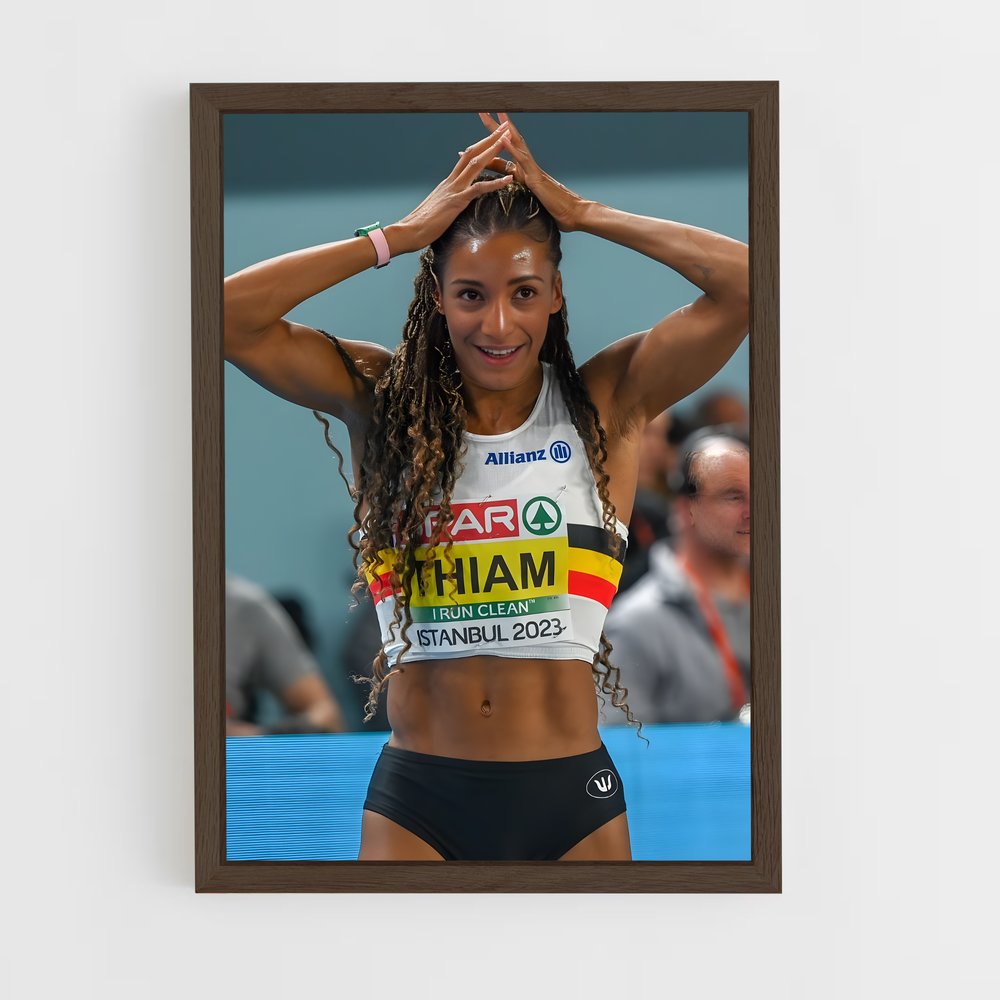 ap-nafissatou thiam-9 cadre Bois foncé